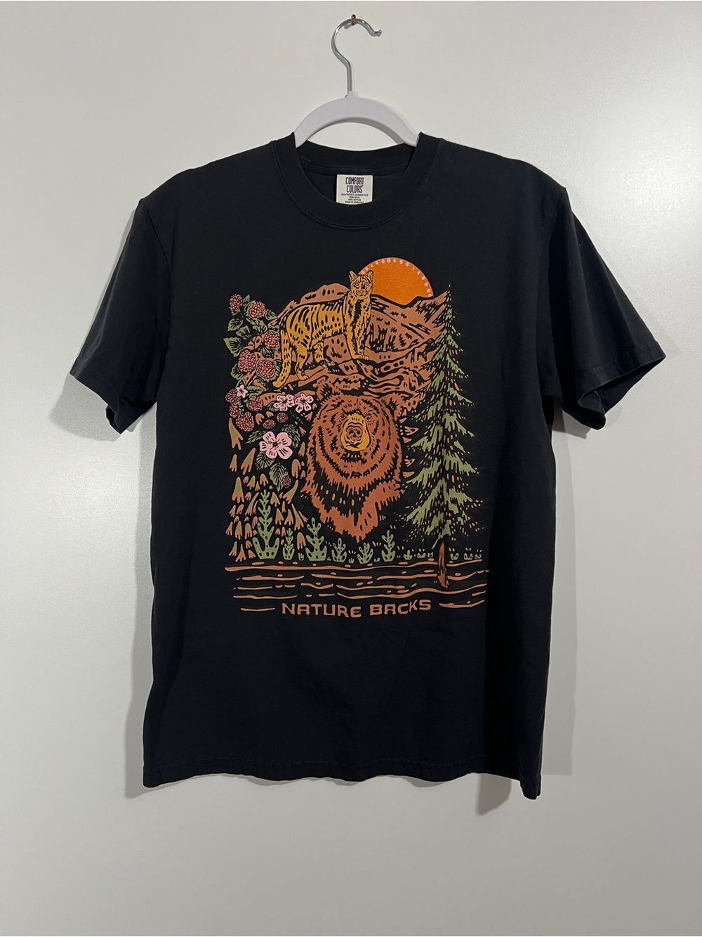 Nature Backs Comfort Colors T-shirt Wild Front Design Sz Medium Limited Edition